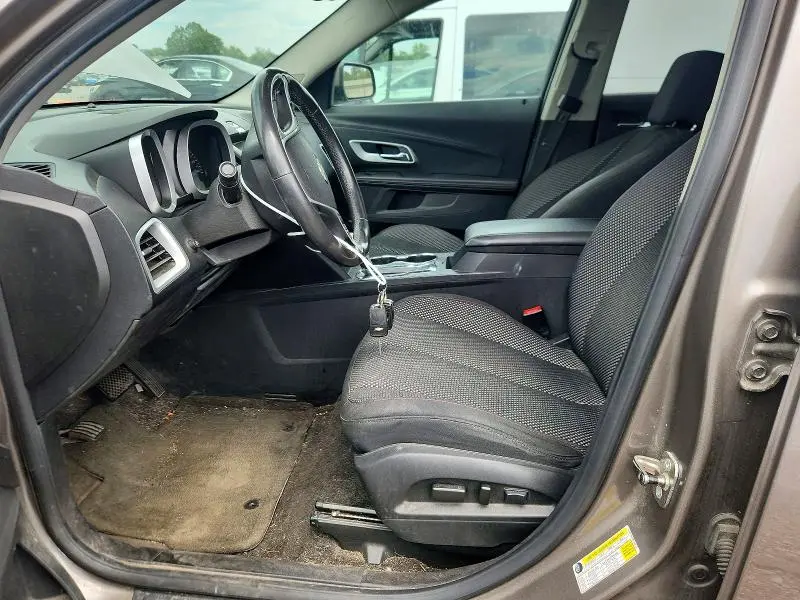 2011 CHEVROLET EQUINOX LT  