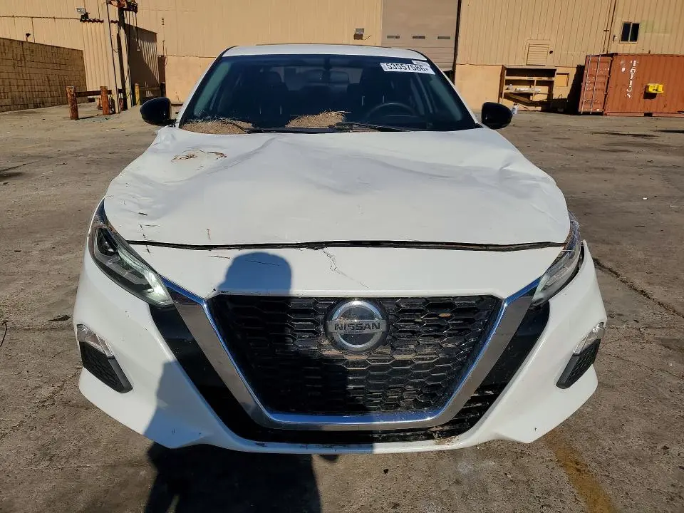 2019 NISSAN ALTIMA 2.5 SR  