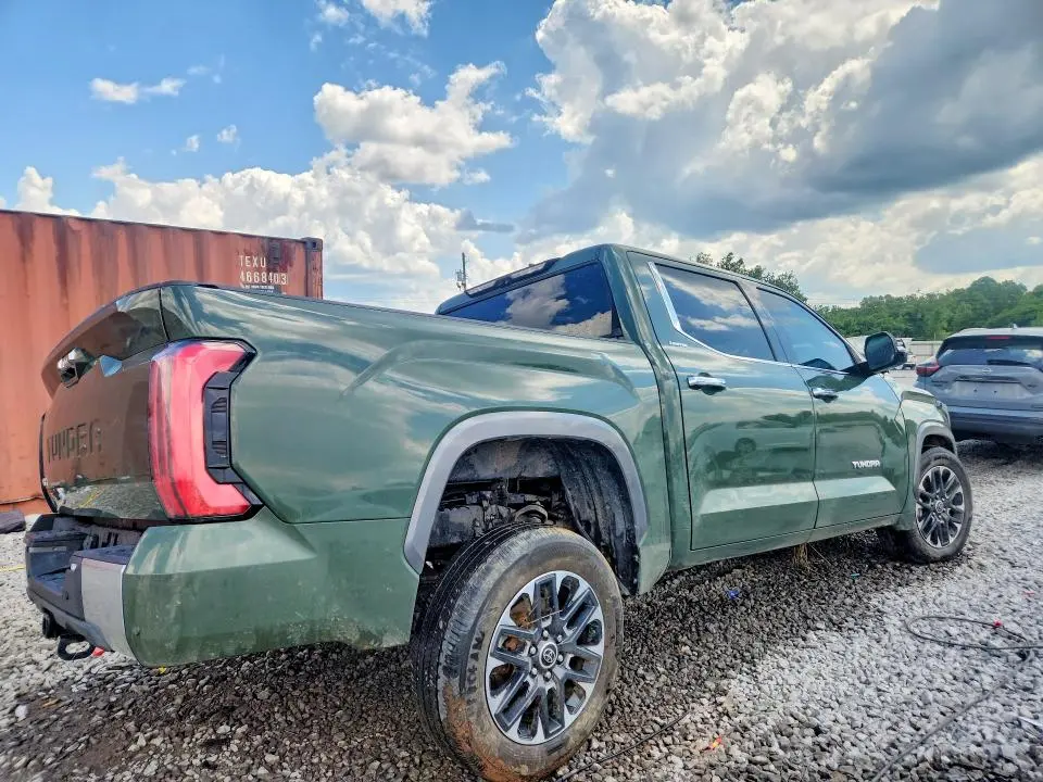 2022 TOYOTA TUNDRA CREWMAX LIMITED  