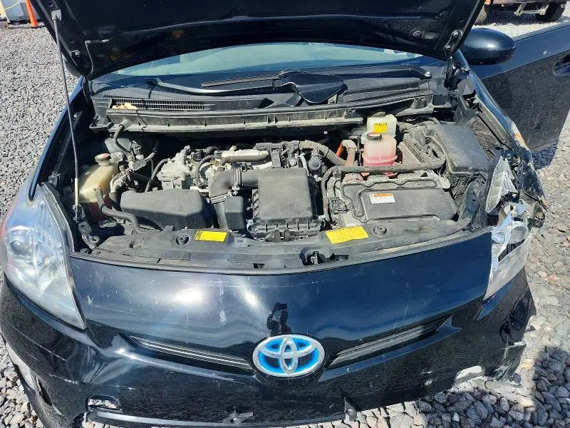 2014 TOYOTA PRIUS TWO  