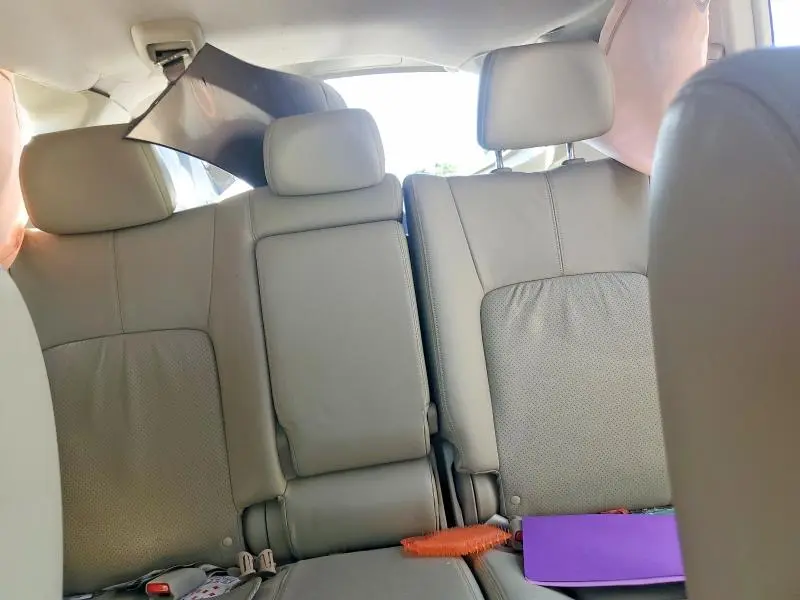 2010 NISSAN MURANO S  