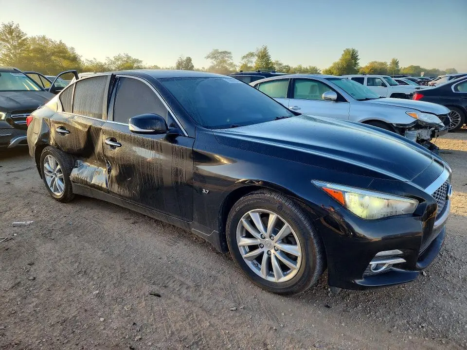 2015 INFINITI Q50 PREMIUM  