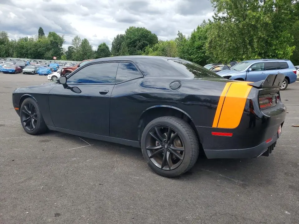 2017 DODGE CHALLENGER SXT  