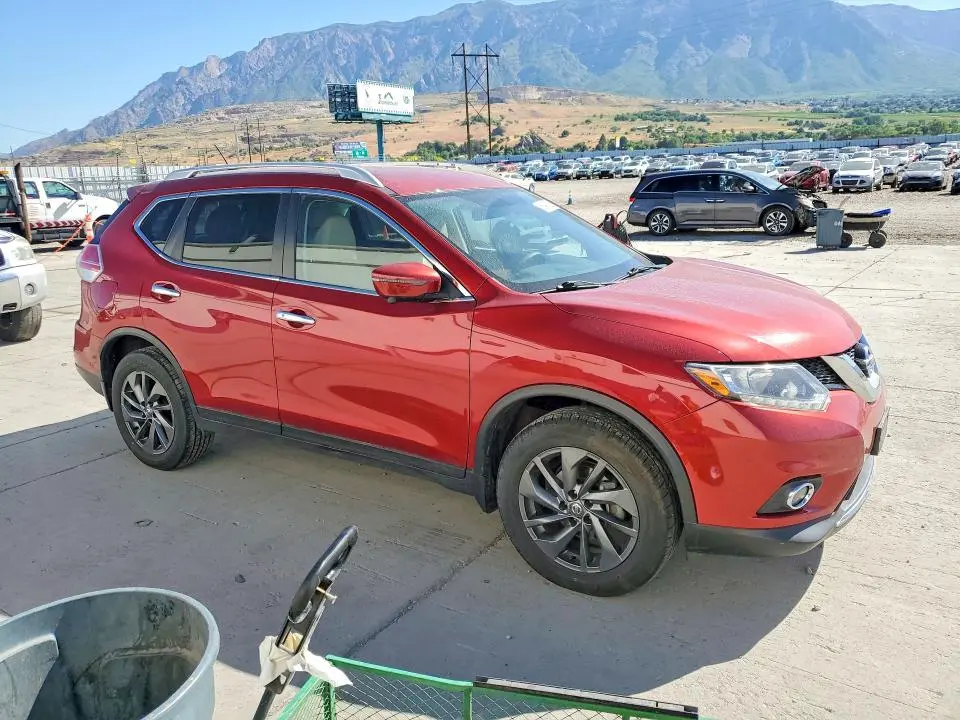 2016 NISSAN ROGUE SL  