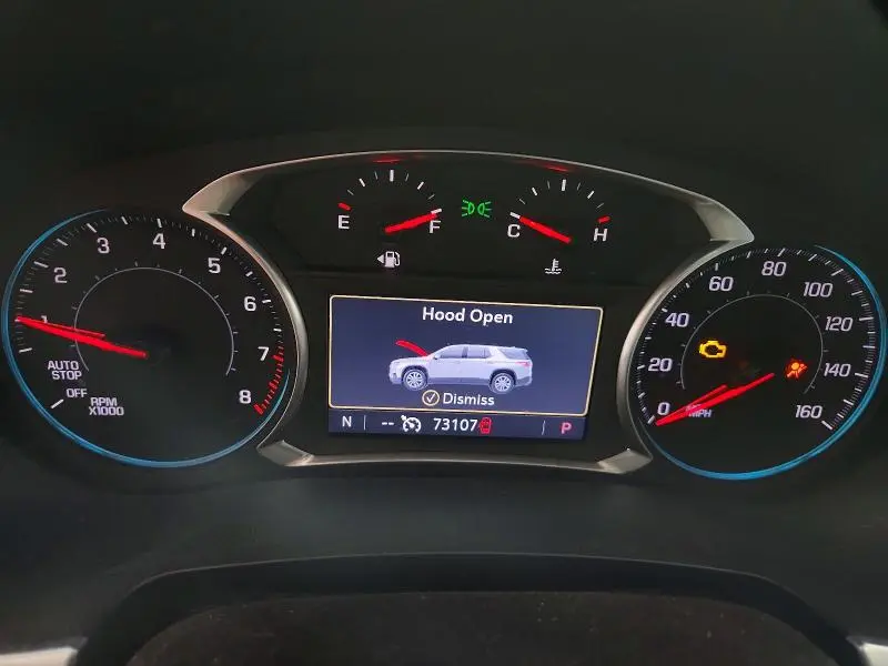 2021 CHEVROLET TRAVERSE LT  
