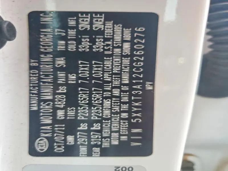 2012 KIA SORENTO BASE  