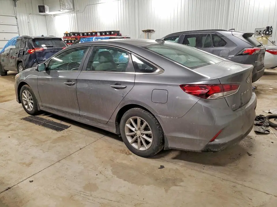 2018 HYUNDAI SONATA SE  