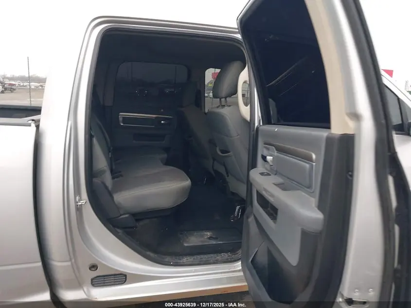 2017 RAM 1500 LONE STAR  4X2 5'7 BOX