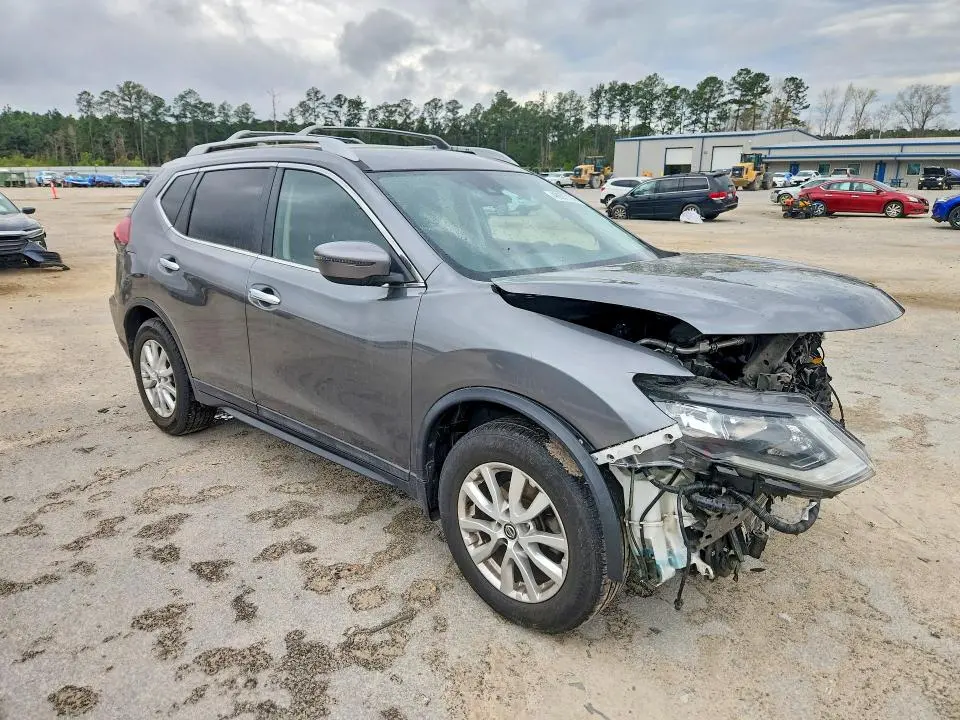 2019 NISSAN ROGUE S  