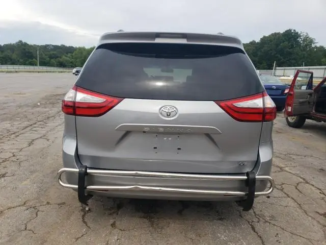 2015 TOYOTA SIENNA LE  