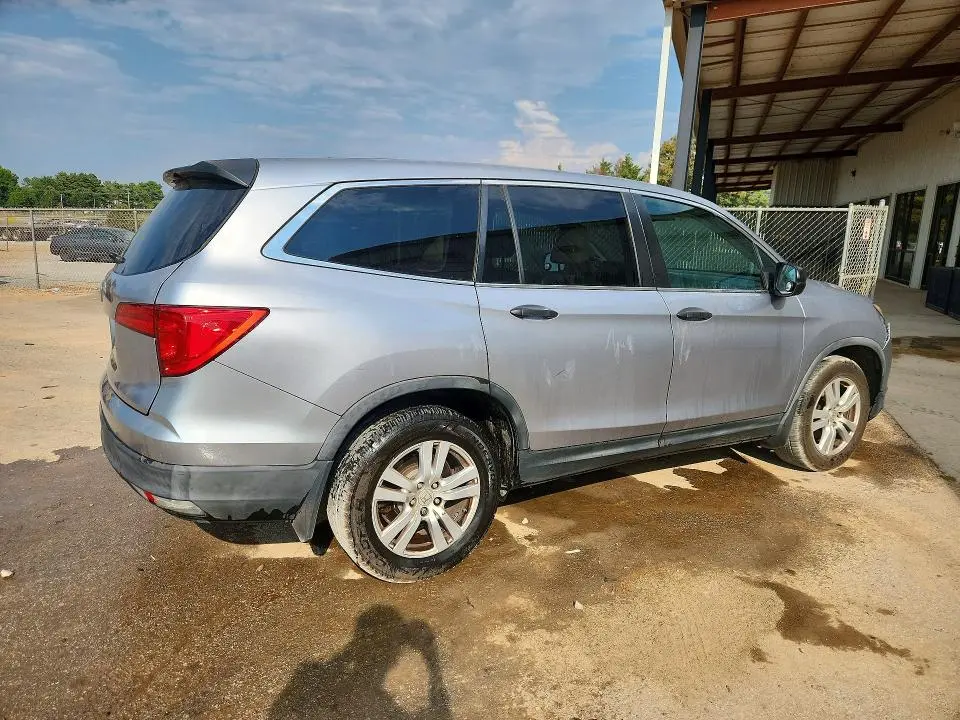 2016 HONDA PILOT LX  