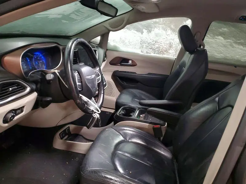 2017 CHRYSLER PACIFICA TOURING L  