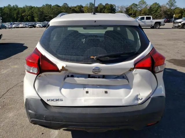 2019 NISSAN KICKS S  