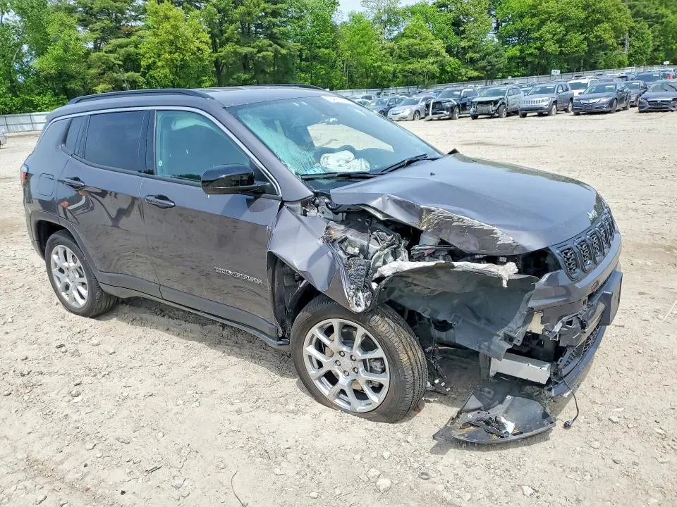 2024 JEEP COMPASS LATITUDE LUX  