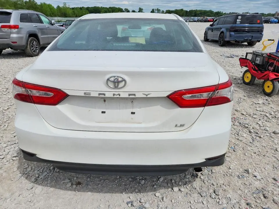 2018 TOYOTA CAMRY LE  