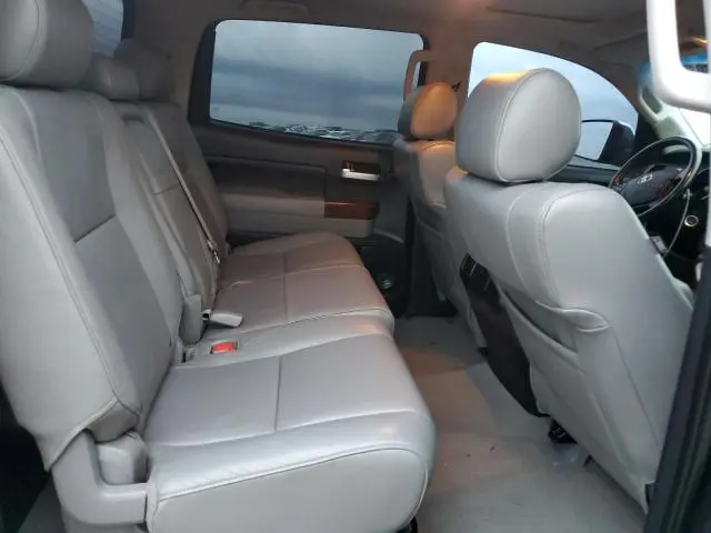 2010 TOYOTA TUNDRA CREWMAX LIMITED  