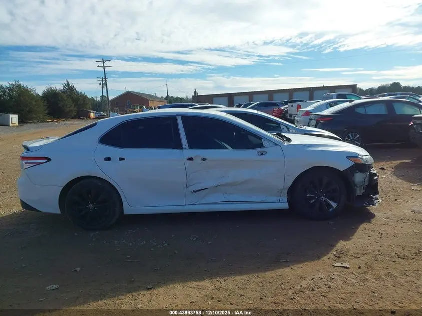 2020 TOYOTA CAMRY LE