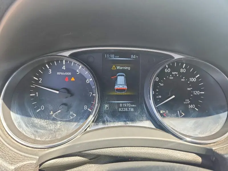 2014 NISSAN ROGUE SV  