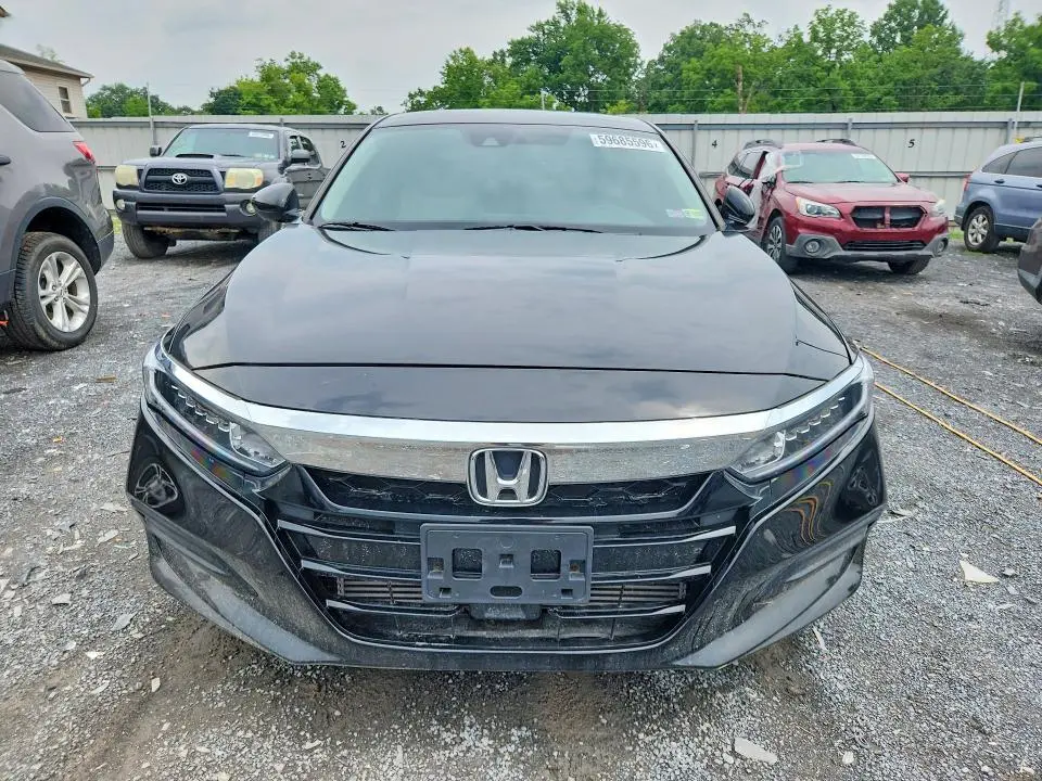 2018 HONDA ACCORD LX  