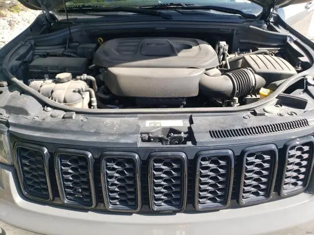 2019 JEEP GRAND CHEROKEE LAREDO  