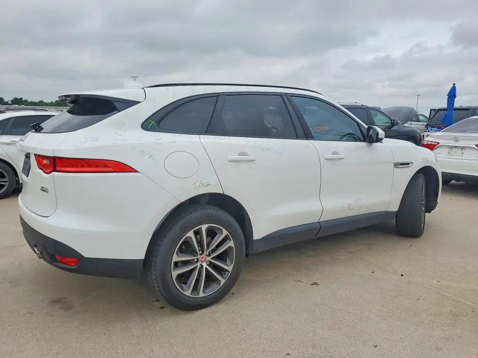 2018 JAGUAR F-PACE PREMIUM  