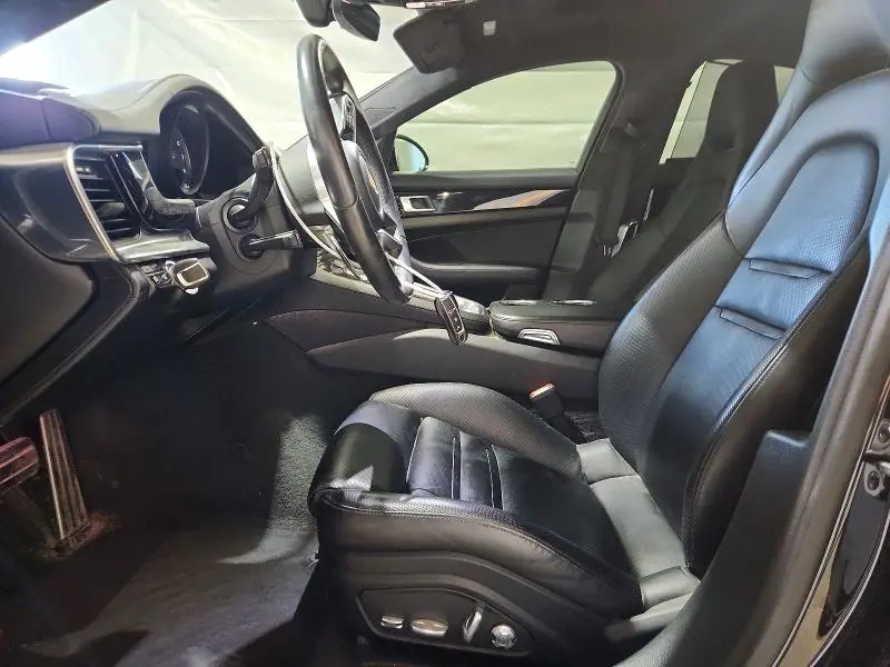 2017 PORSCHE PANAMERA TURBO  