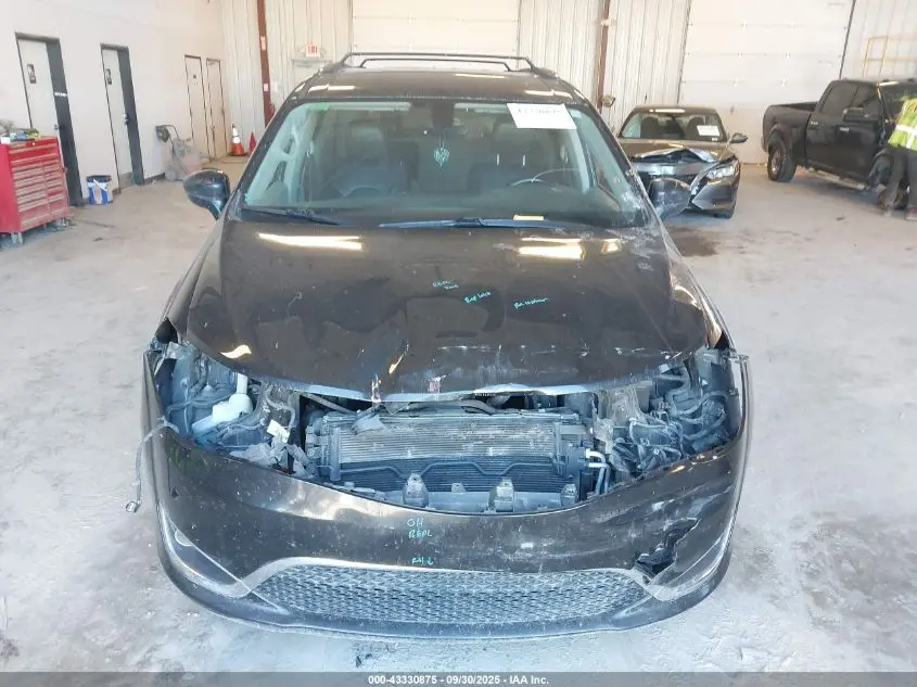 2019 CHRYSLER PACIFICA TOURING L