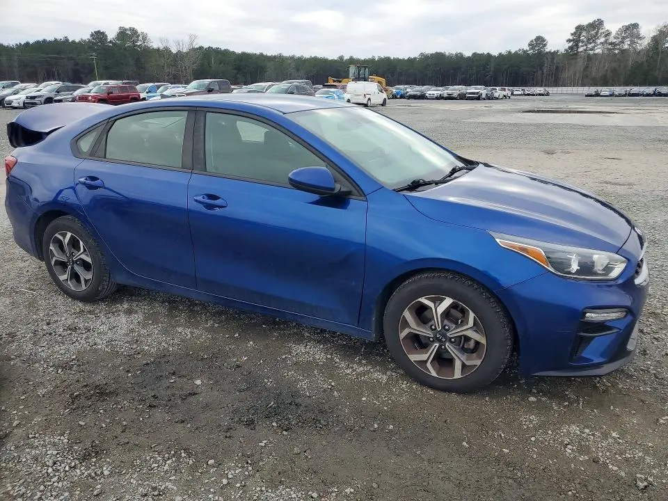 2019 KIA FORTE FE  