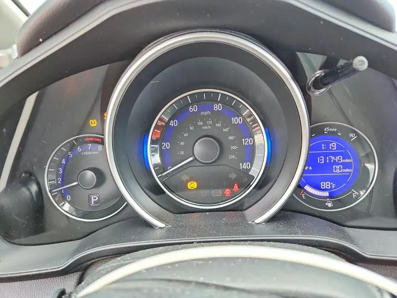 2015 HONDA FIT LX  