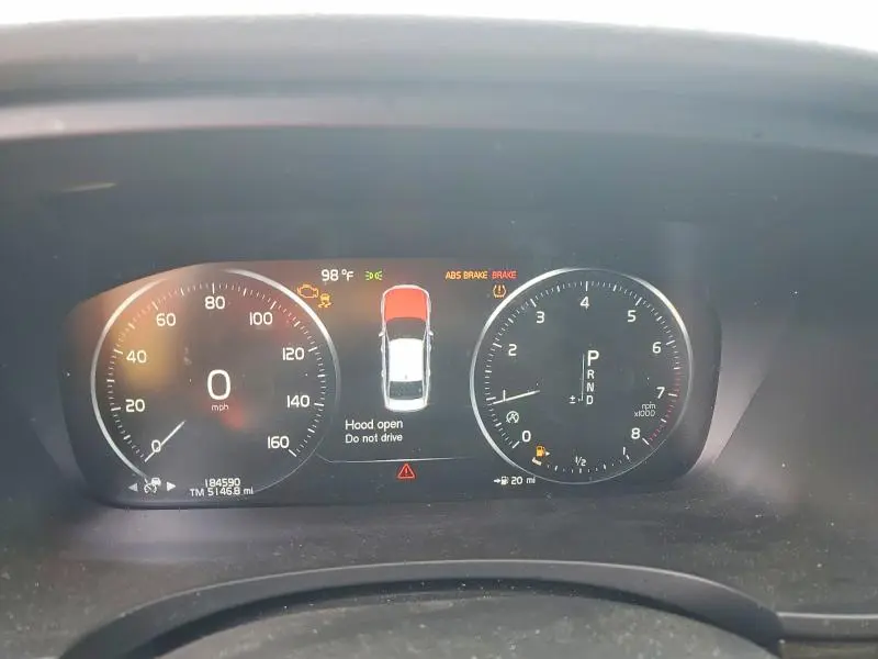 2018 VOLVO S90 T5 MOMENTUM  