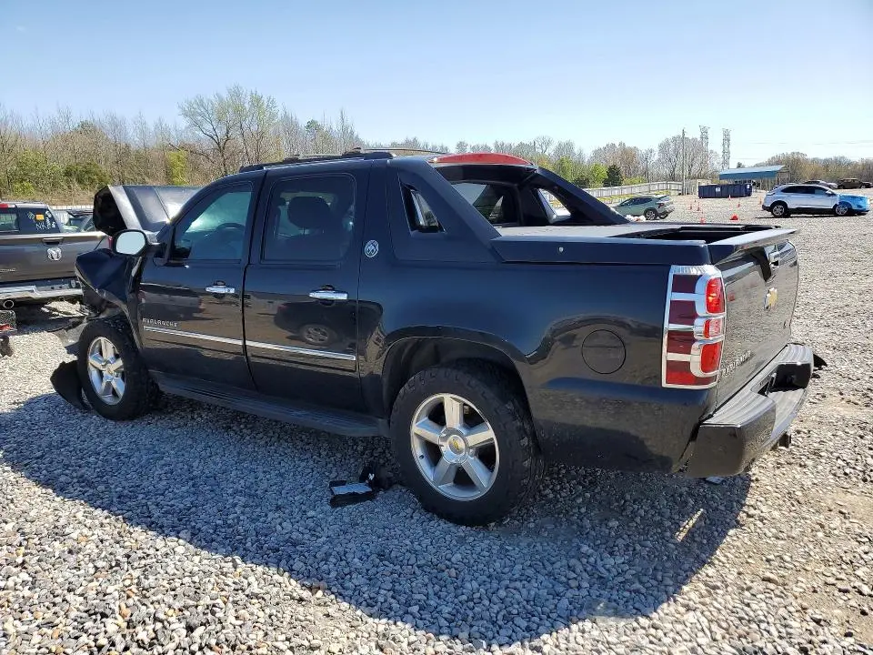2013 CHEVROLET AVALANCHE LTZ  