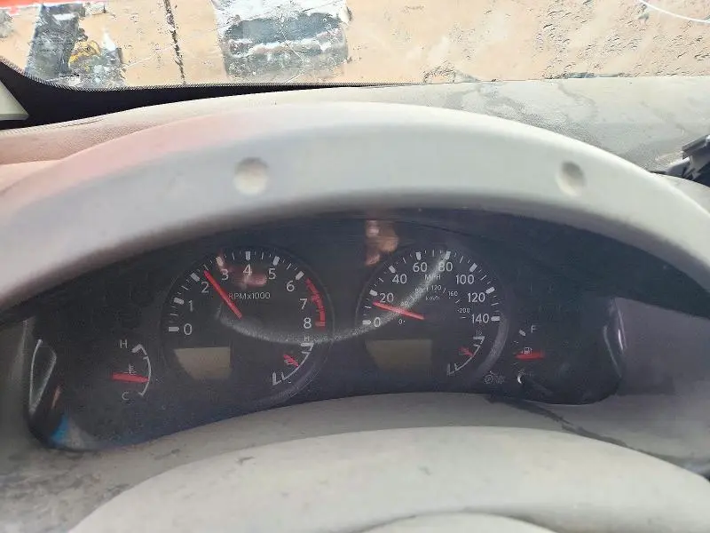 2013 NISSAN FRONTIER S  