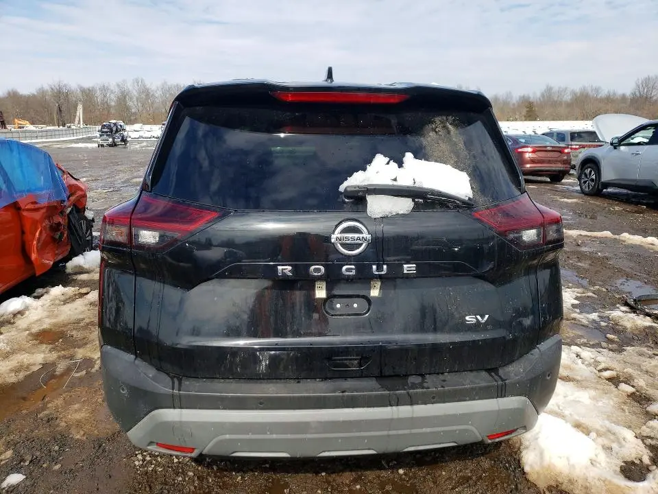 2021 NISSAN ROGUE SV  