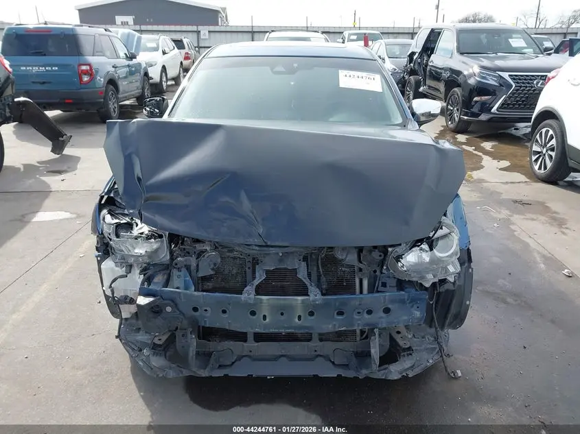 2017 MAZDA MAZDA3 TOURING