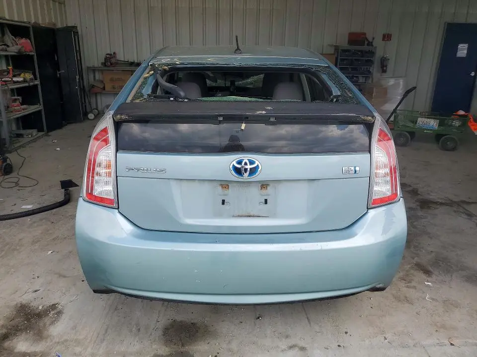 2013 TOYOTA PRIUS TWO  