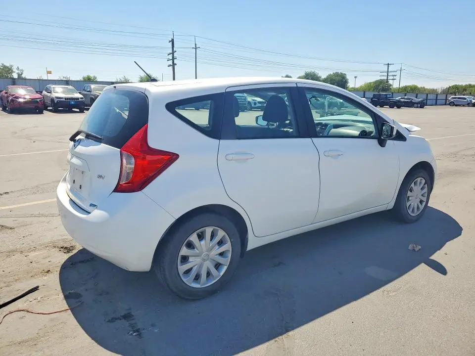 2015 NISSAN VERSA NOTE SV  