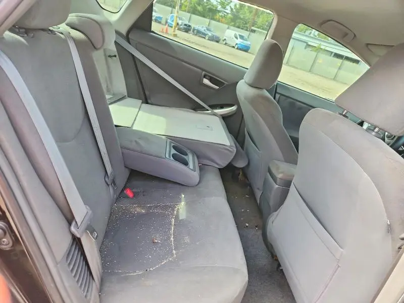 2010 TOYOTA PRIUS II  