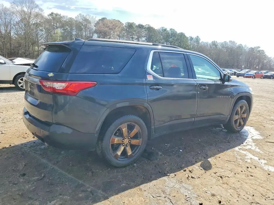 2021 CHEVROLET TRAVERSE LT  