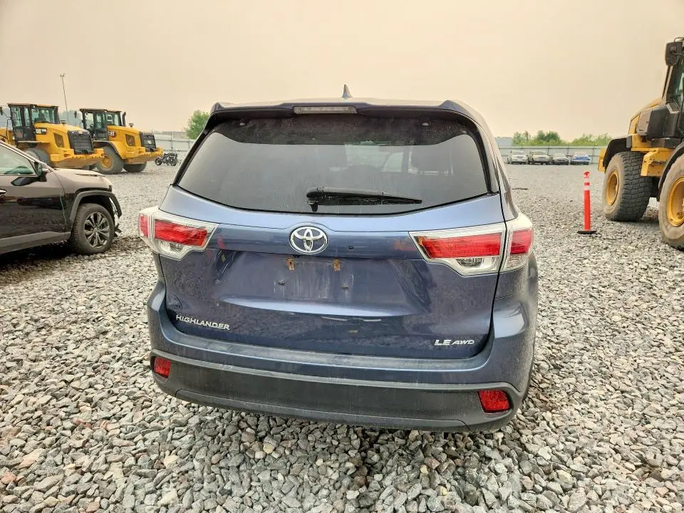 2016 TOYOTA HIGHLANDER LE PLUS  
