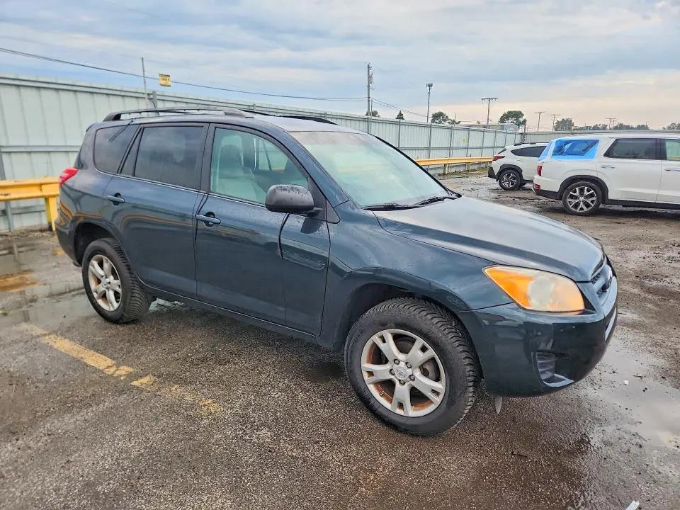 2011 TOYOTA RAV4 BASE  