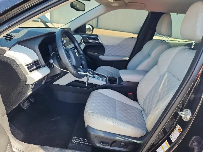 2022 MITSUBISHI OUTLANDER SEL  