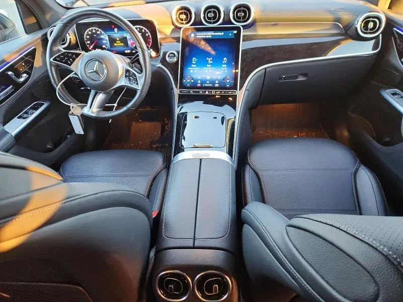 2023 MERCEDES-BENZ GLC 300 4MATIC  