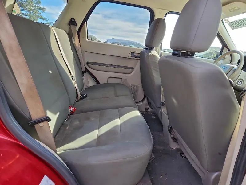 2012 FORD ESCAPE XLS  