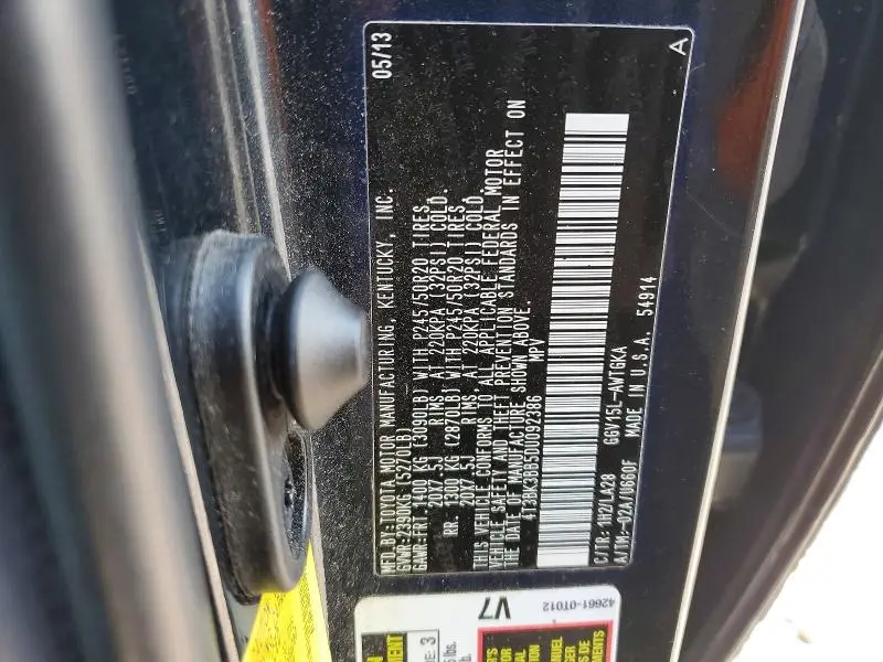 2013 TOYOTA VENZA XLE  
