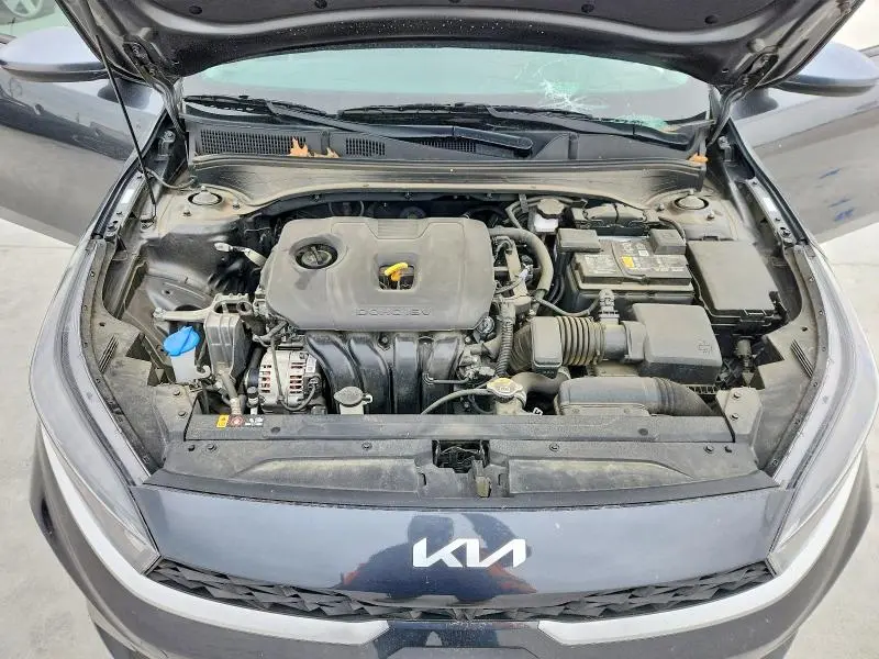 2024 KIA FORTE LX  