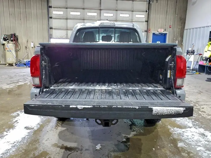 2018 TOYOTA TACOMA DOUBLE CAB  