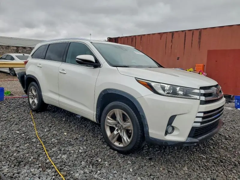 2018 TOYOTA HIGHLANDER LIMITED  