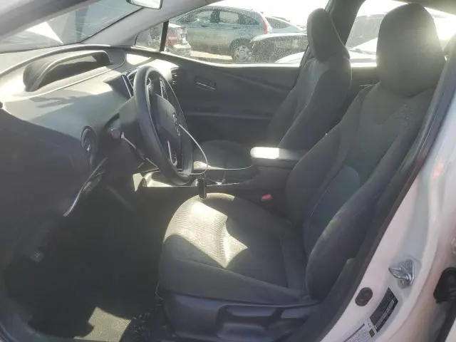 2016 TOYOTA PRIUS   