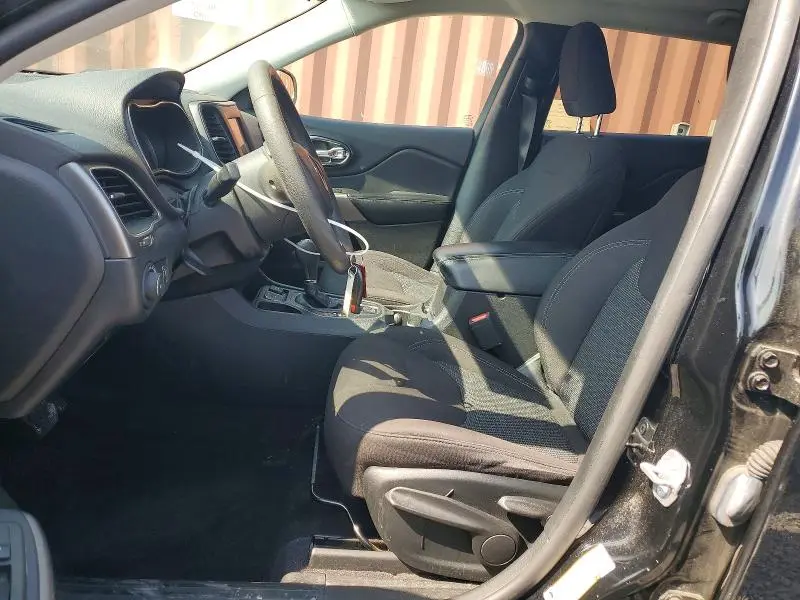 2019 JEEP CHEROKEE LATITUDE, LONGITUDE, NORTH  