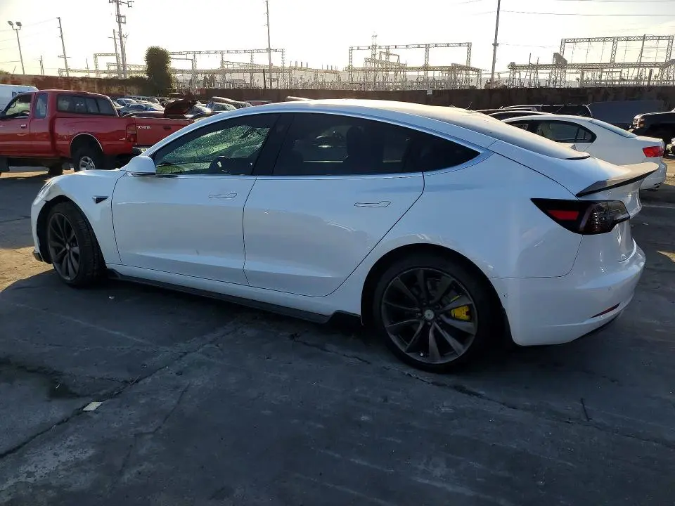 2018 TESLA MODEL 3   
